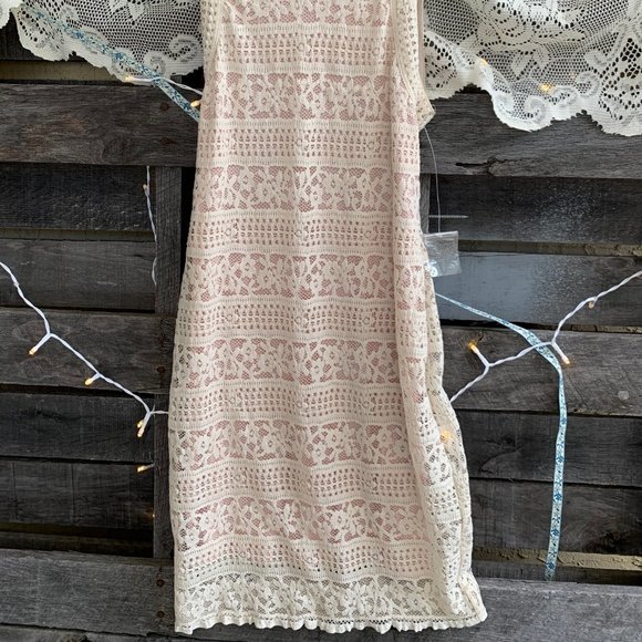 NWOT Urban Outfitters Kimchi Blue Lace Mini Dress - Picture 2 of 9